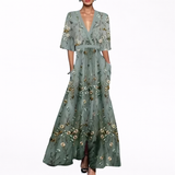 Lorena | Abito lungo elegante con scollo profondo