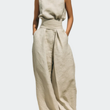 Maria | Completo minimalista con t-shirt e pantaloni lunghi