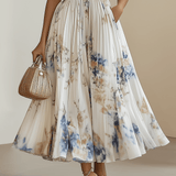 Camilla | Abito midi plissettato in chiffon bianco a fiori con scollo a V