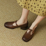 Ilaria | Scarpe con cinturino a T e punta quadrata