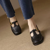 Ilaria | Scarpe con cinturino a T e punta quadrata
