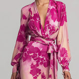 Greta | Abito lungo a fiori con scollo a V e cintura